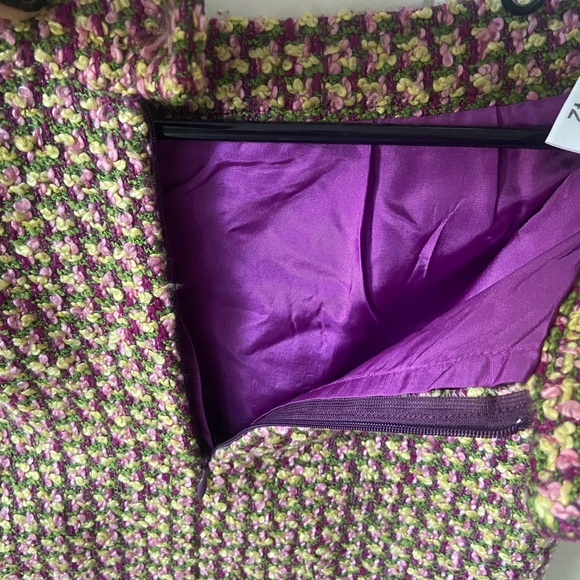 Paule Vasseur tweed suit. Size 42 EU /Size 6 US. Chanel-esque. Blazer & Skirt. - Picture 12 of 14